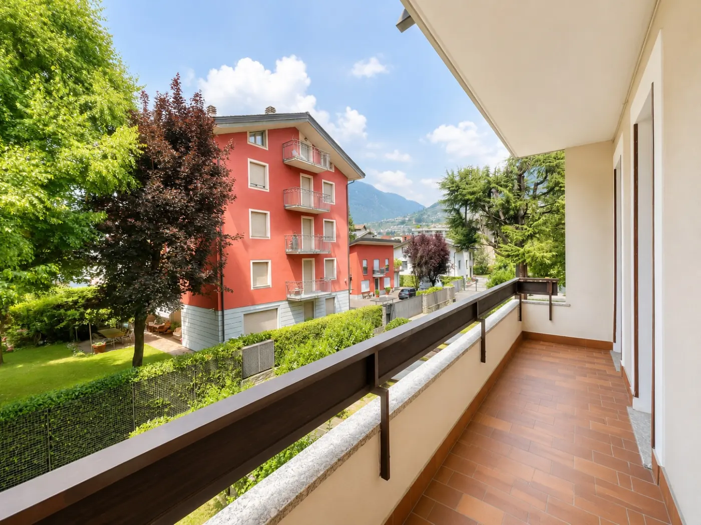 Bella Vita Stays Easy a Sondrio — foto 16
