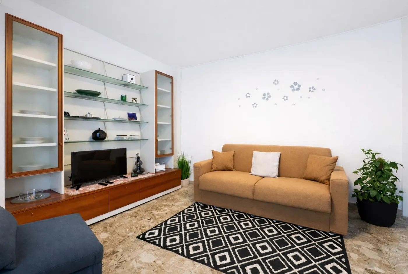 Bella Vita Stays Happy — appartamento a Sondrio